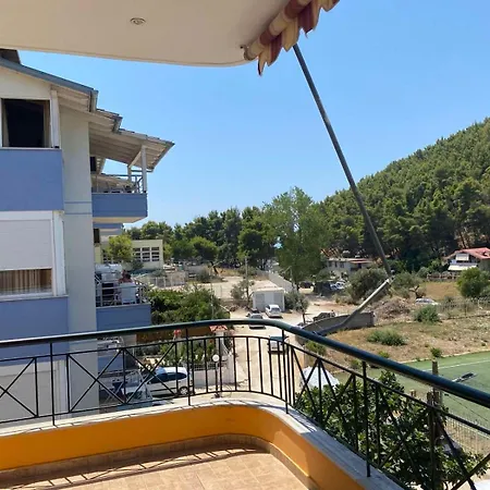 Qimo Apartament *