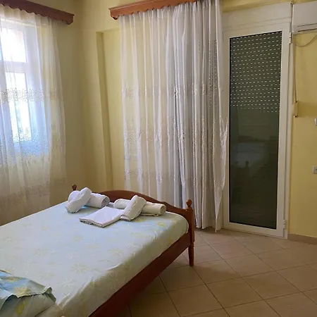 Qimo Apartament Himara